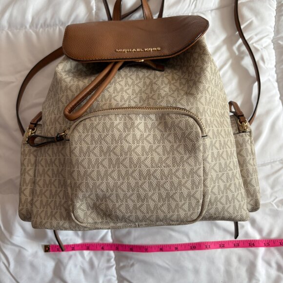 Michael Kors 35T9GAYB7B-149 Abbey Cargo Backpack Vanilla - Picture 6 of 13